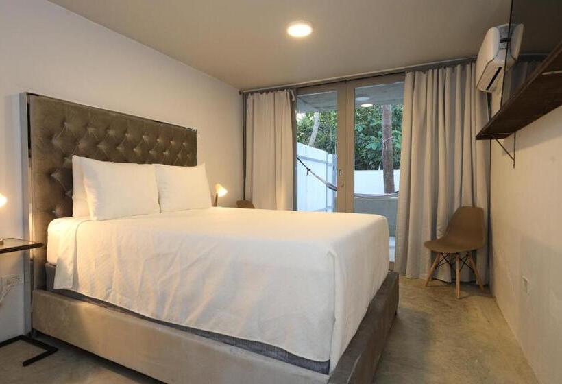 اتاق استاندارد با چشمانداز استخر, Viento Beach Lodge