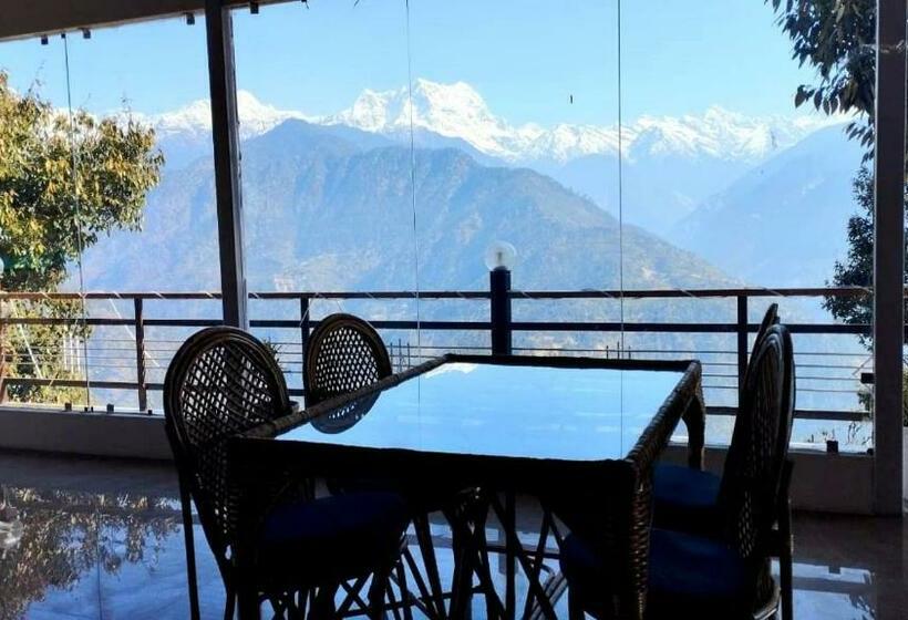 اتاق استاندارد با چشم‌انداز کوهستان, Om The Divine Soul Of Devbhumi