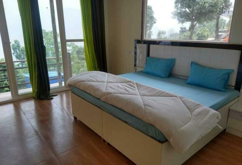 اتاق استاندارد با چشم‌انداز کوهستان, Om The Divine Soul Of Devbhumi