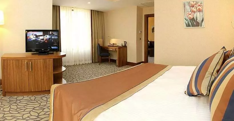 スイート, Barida Hotels