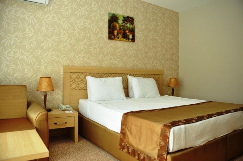 标准间, Eldar Resort