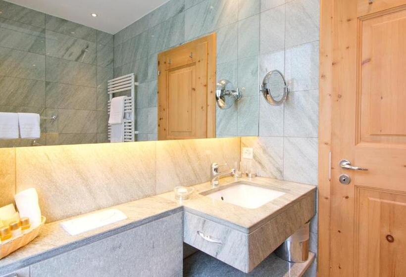 高级大房间, Edelweiss Swiss Quality