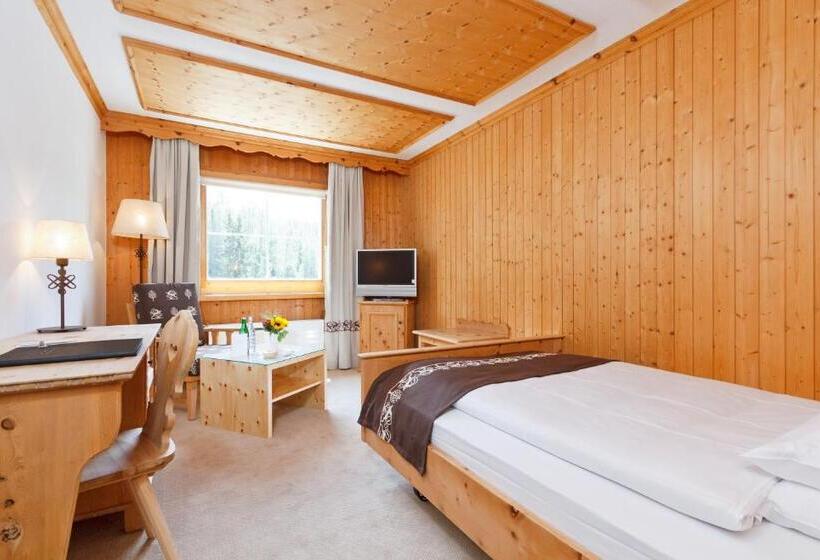 高级单人间, Edelweiss Swiss Quality