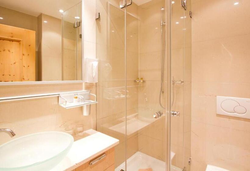 经济房, Edelweiss Swiss Quality