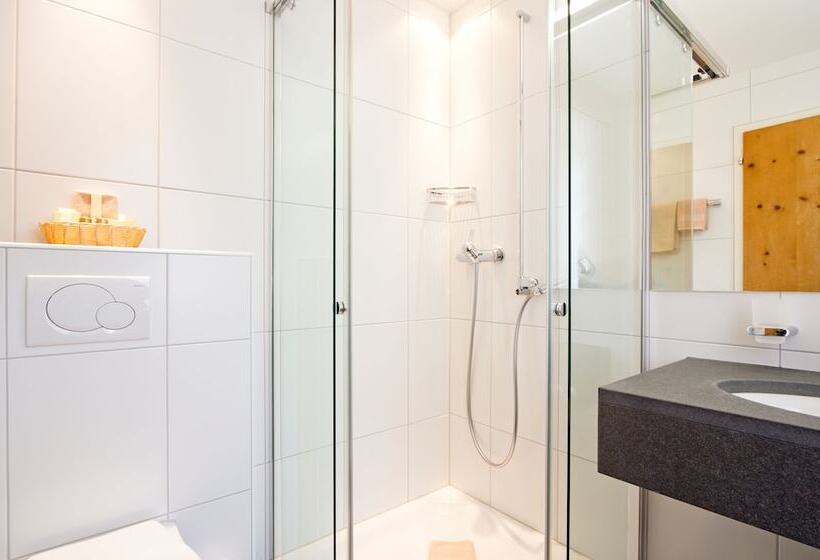 单人经济间, Edelweiss Swiss Quality