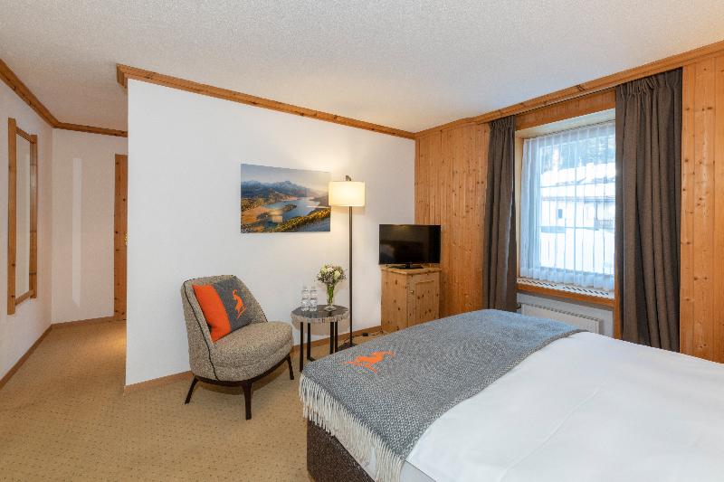 高级单人间, Edelweiss Swiss Quality