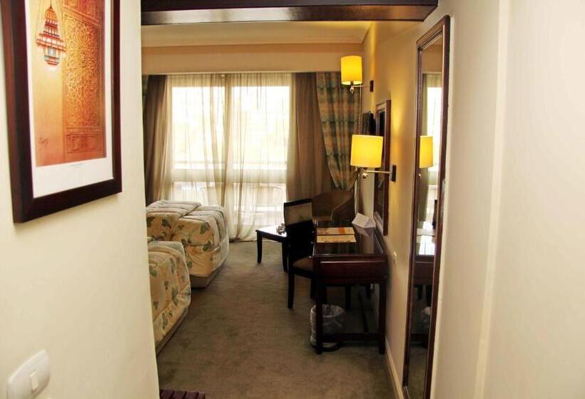 اتاق استاندارد با چشمانداز شهر, Horizon Shahrazad