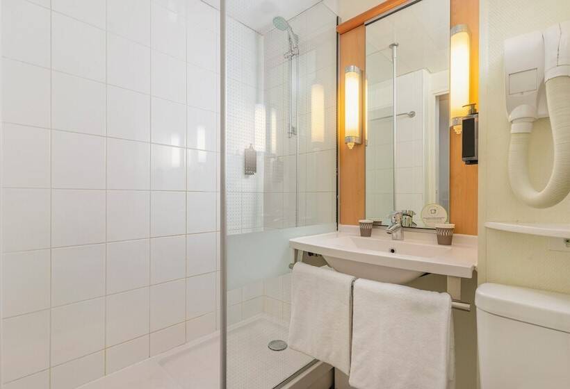 Номер Стандарт, B&B HOTEL Marseille Parc Chanot