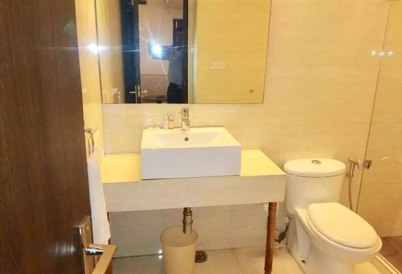 اتاق لوکس, Jukaso Inn Down Town