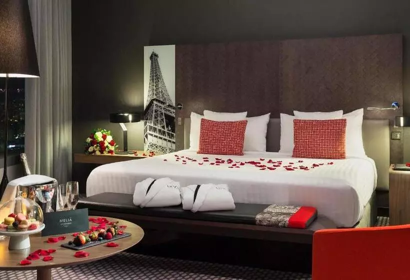 スタンダードルーム, Melia Paris La Defense
