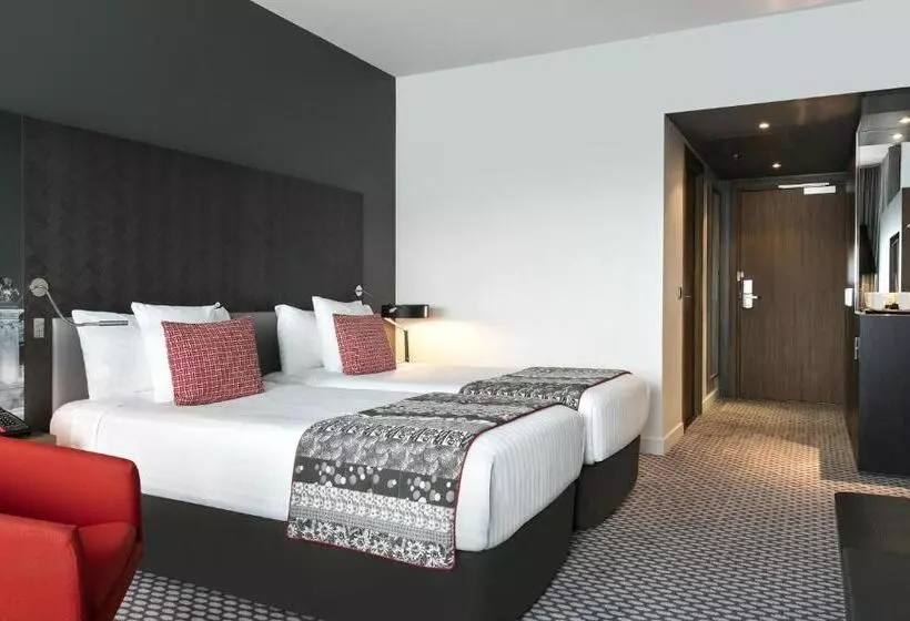 スタンダードルーム, Melia Paris La Defense