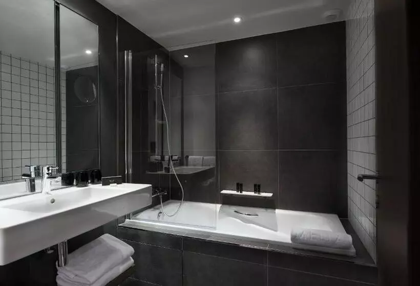 パノラミックビューのジュニアスイート, Melia Paris La Defense