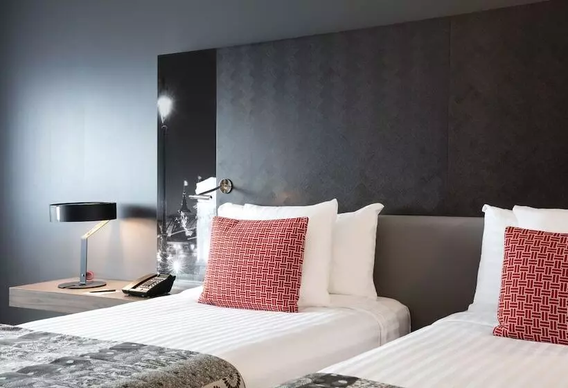 スタンダードルーム, Melia Paris La Defense
