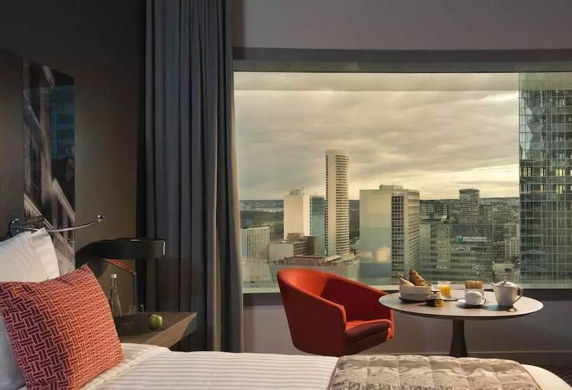 プレミアムルーム, Melia Paris La Defense