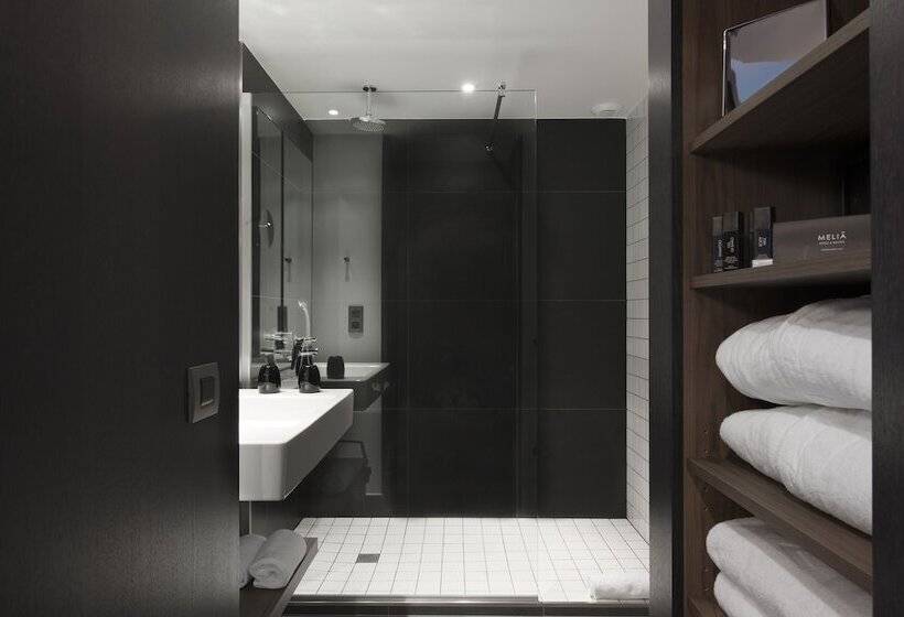اتاق پرمیوم, Melia Paris La Defense
