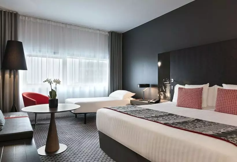身障者適用スタンダードルーム, Melia Paris La Defense