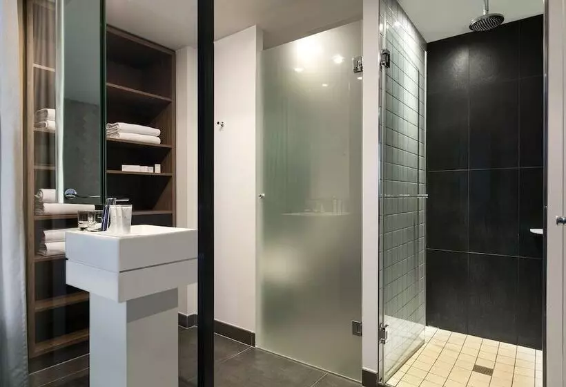 景色の見えるスイートルーム, Melia Paris La Defense