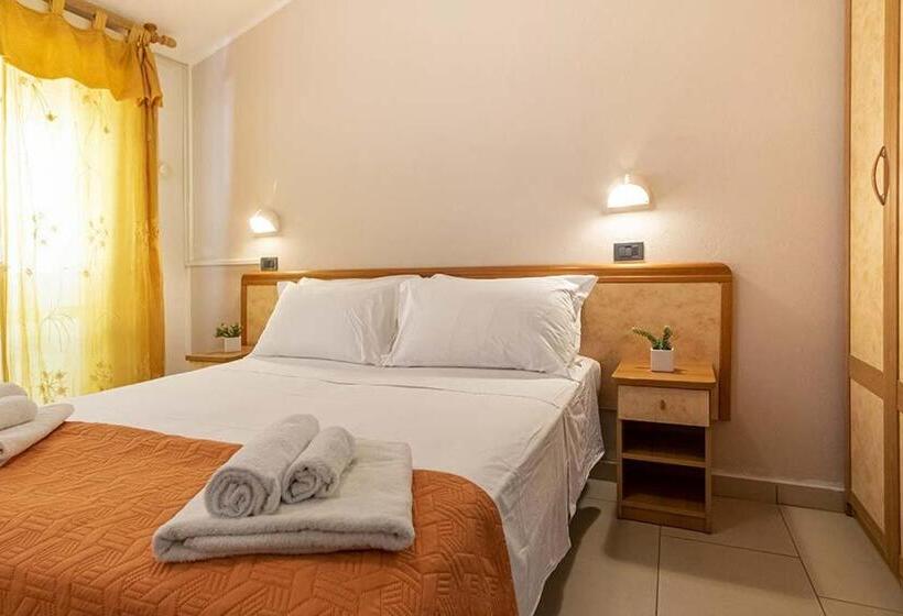 Üç Kişilik Standart Oda, Oasi Del Mare