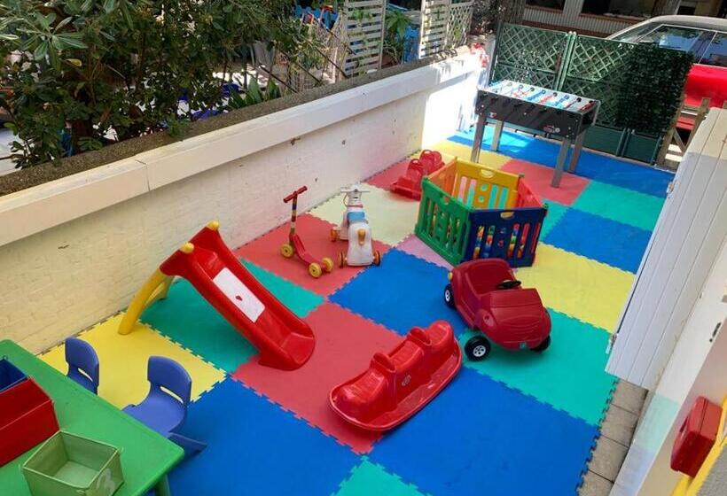 Üç Kişilik Standart Oda, Oasi Del Mare