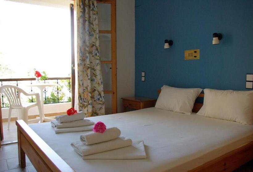 חדר סטנדרט יחיד, Ostria