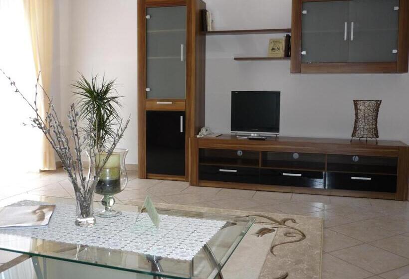 Sviitti, öreg Malom