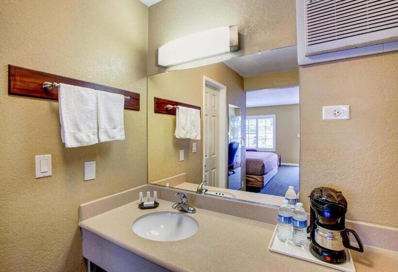 キングサイズベッドのスタンダードルーム, Miramar