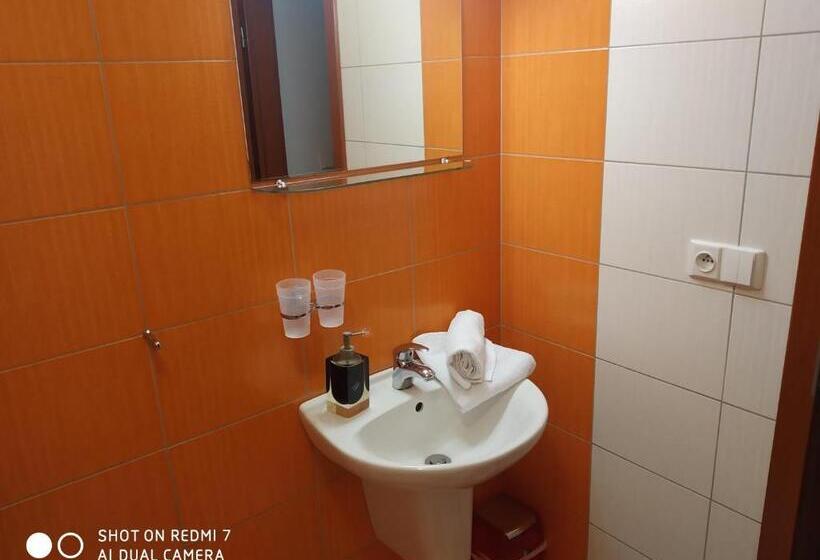 带大床的套房, Penzion Relax Martina