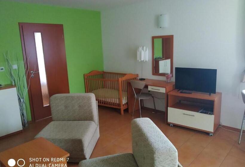 스위트 킹사이즈 침대, Penzion Relax Martina