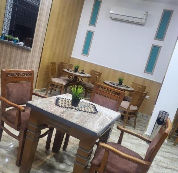 آپارتمان 1 خوابه با تراس, مراحب للاسكان الفندقي   منتجع سيسيليا / Maraheb Group For Hotel Accommodation   Cecelia Resort