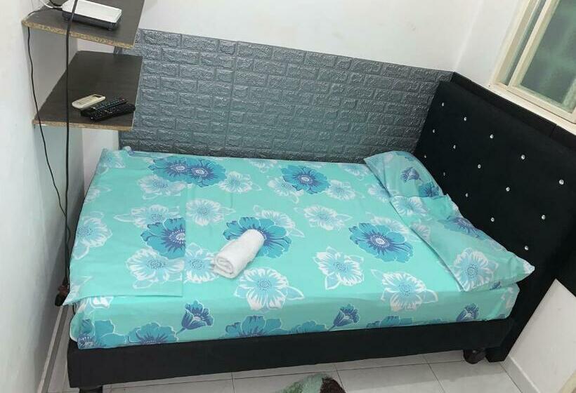 חדר דלוקס, 42 33