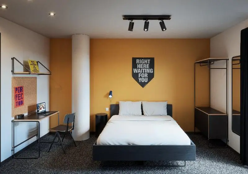 اتاق استاندارد با تخت بزرگ, The Social Hub Madrid