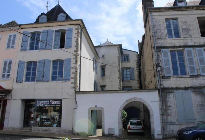 패밀리 룸, La Suite Du Peintre