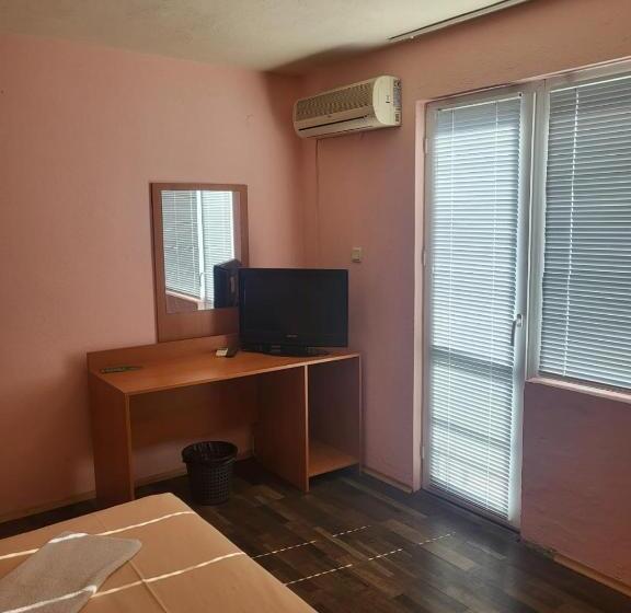 패밀리 룸, Guest House Plamena