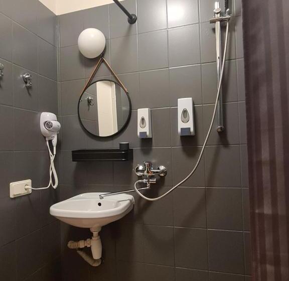 اتاق استاندارد, Guest House Kaktus