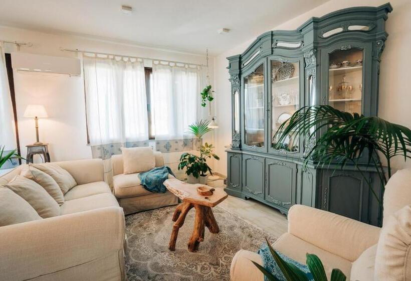 اتاق استاندارد با چشم‌انداز باغ, Juniper Bay