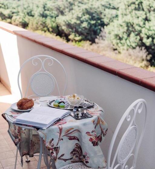 اتاق استاندارد با چشم‌انداز باغ, Juniper Bay