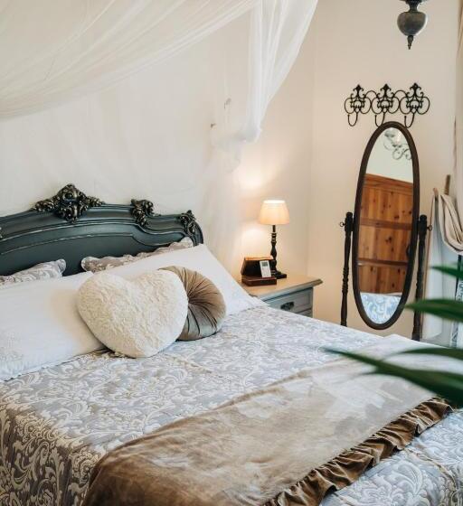 اتاق استاندارد با چشم‌انداز باغ, Juniper Bay