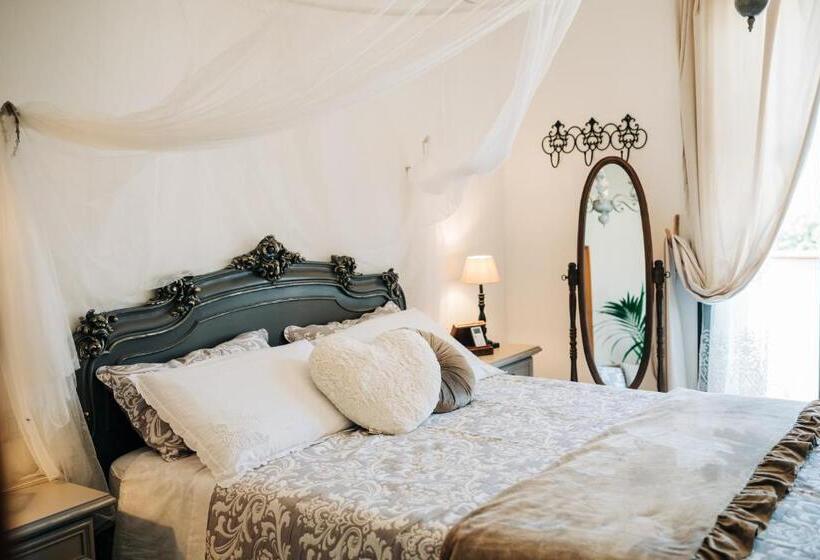 اتاق استاندارد با چشم‌انداز باغ, Juniper Bay