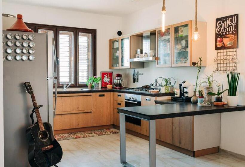 اتاق استاندارد با چشم‌انداز باغ, Juniper Bay