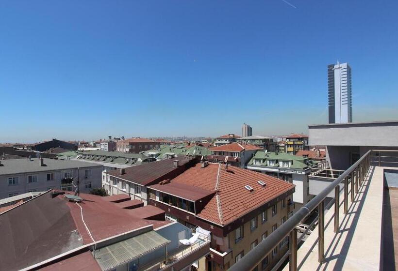 اتاق استاندارد با بالکن, Monezza