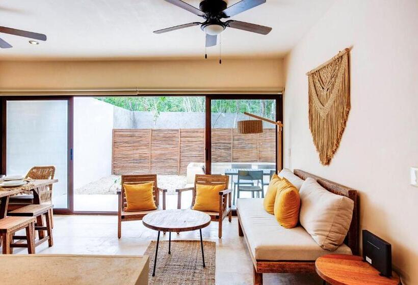 آپارتمان 1 خوابه با تراس, Nature Luxury Selva Norte