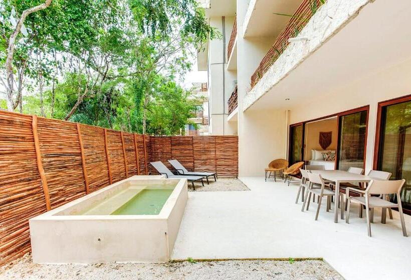 آپارتمان 1 خوابه با تراس, Nature Luxury Selva Norte