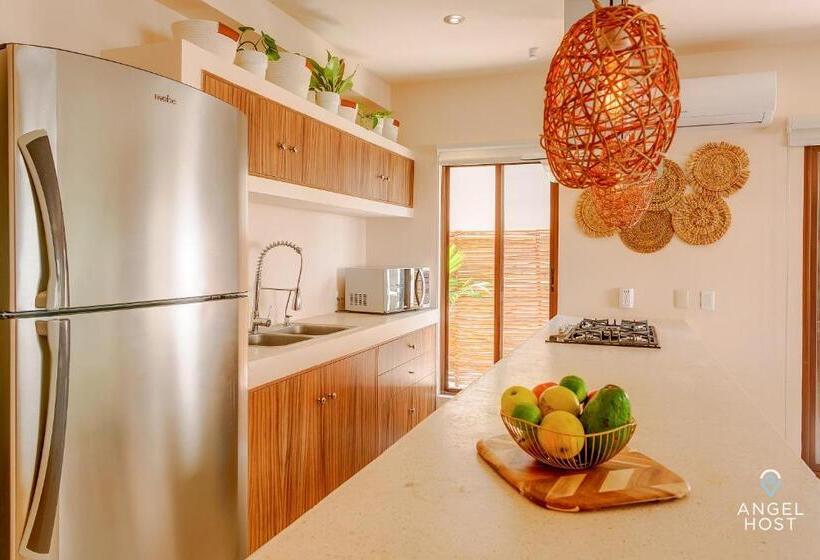 آپارتمان 1 خوابه با چشمانداز استخر, Nature Luxury Selva Norte