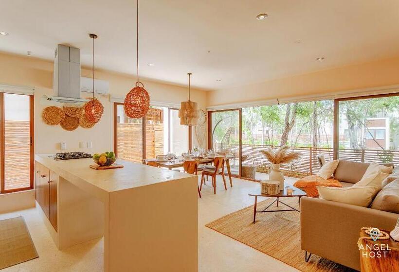 آپارتمان 1 خوابه با چشمانداز استخر, Nature Luxury Selva Norte