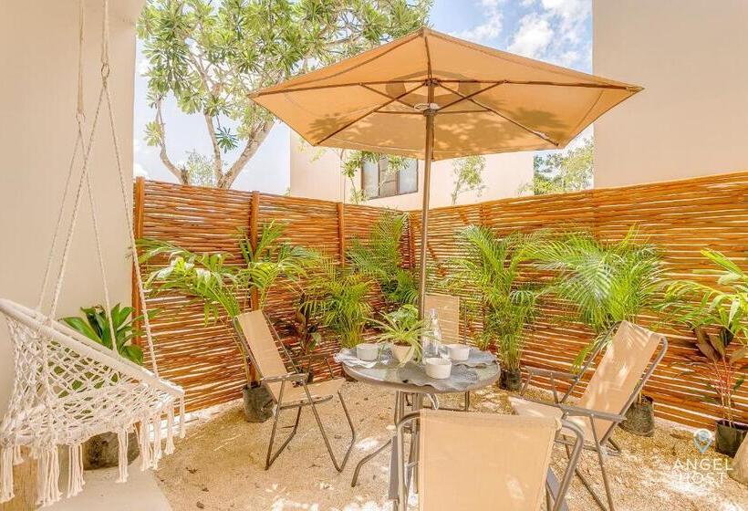 آپارتمان 1 خوابه با چشمانداز استخر, Nature Luxury Selva Norte