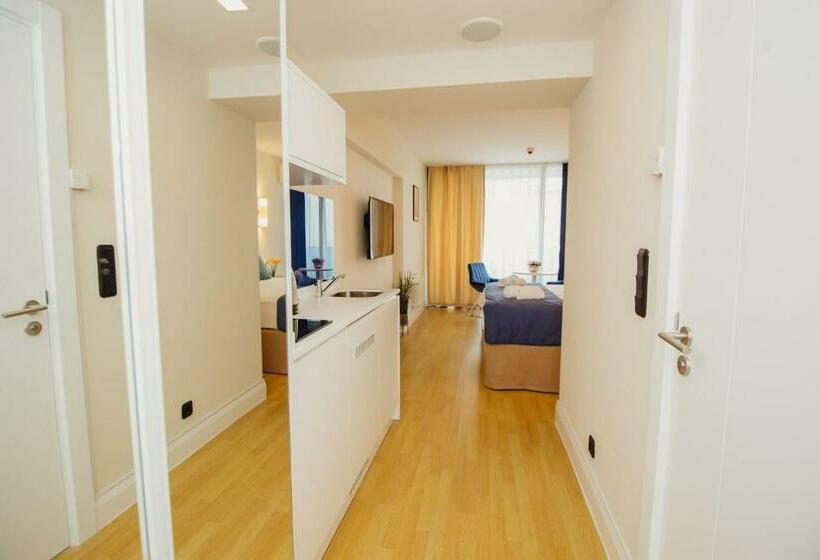 آپارتمان 1 خوابه, Sea View Orbi City