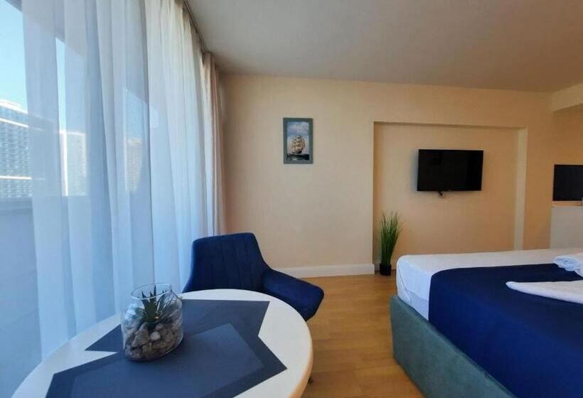 آپارتمان 1 خوابه با چشم‌انداز دریا, Sea View Orbi City