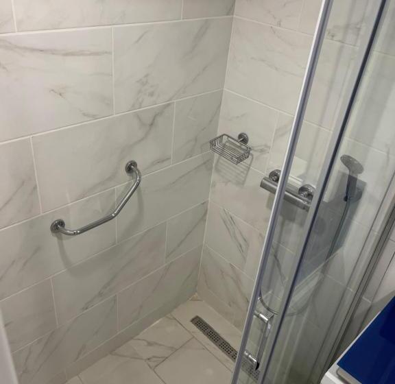 آپارتمان 2 خوابه, Sea View Orbi City