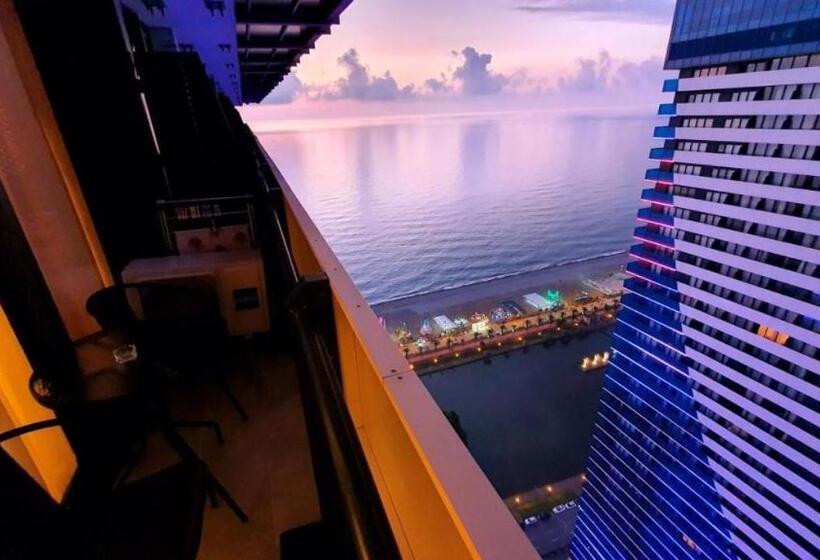 آپارتمان 2 خوابه, Sea View Orbi City