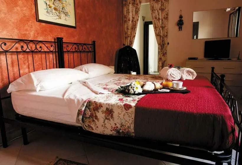 スタンダードルーム, B&b Principe Augusta